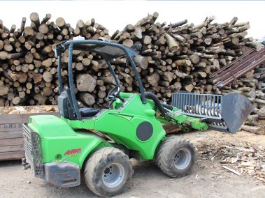 Keith's Avant 365 loader